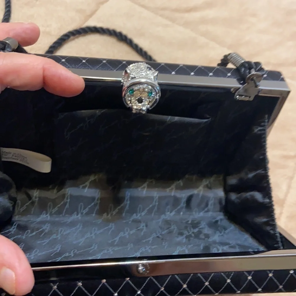 Kenneth Jay Lane ladies satin leopard kiss clutch purse